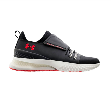 UA》推出Architech Reach训练鞋 向拳王阿里致