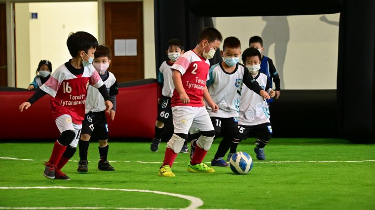 中市賀歲盃幼兒足球賽開踢。(台中市運動局提供)