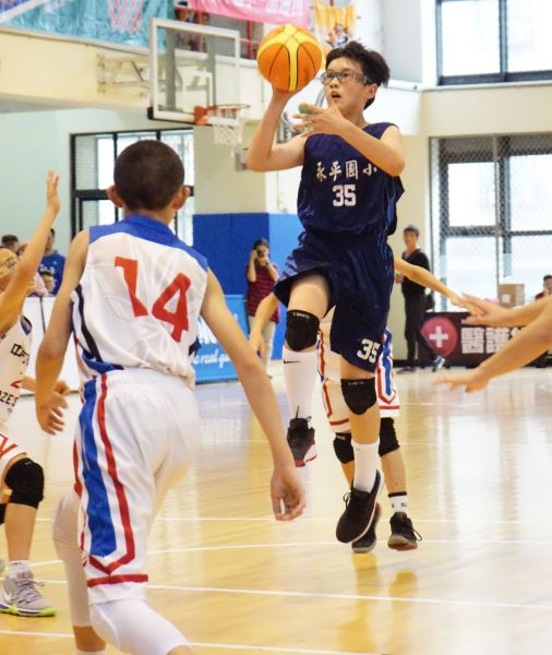 新北永平李仁豪突破跳投。大會提供