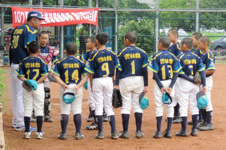 雲縣褒忠5比4擊敗竹市東園。大會提供