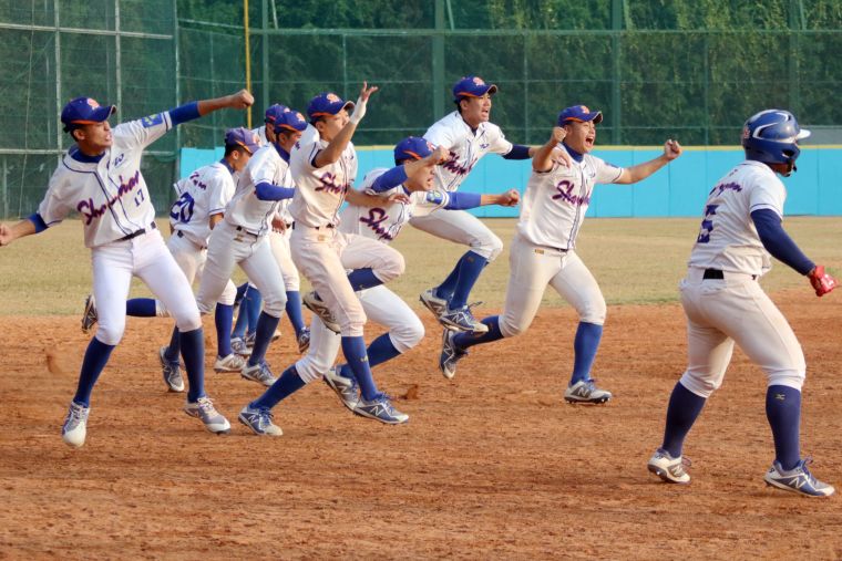 壽山突破僵局賽中奪勝，淘汰育民工家。大會提供