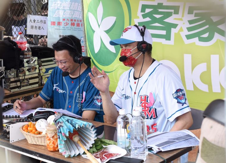 潘忠韋復出擔任球評,與熱血主播徐展元再度搭檔。徐生明棒球發展協會提供