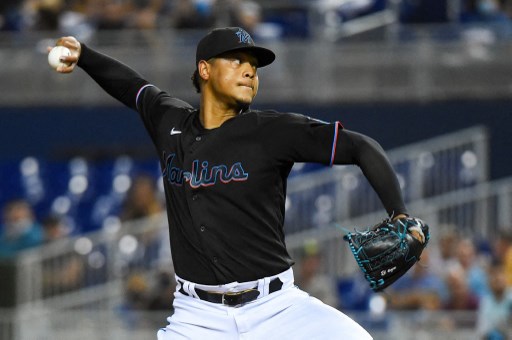 馬林魚先發投手派出赫南德茲(Elieser Hernandez),防禦率3.37,近期先發投球表現也算是中規中矩,連三場失分都能控制在三分內。法新社