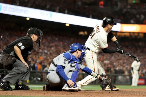 巨人打者福洛倫斯(Wilmer Flores)在兩出局時上場打擊引起爭議。法新社