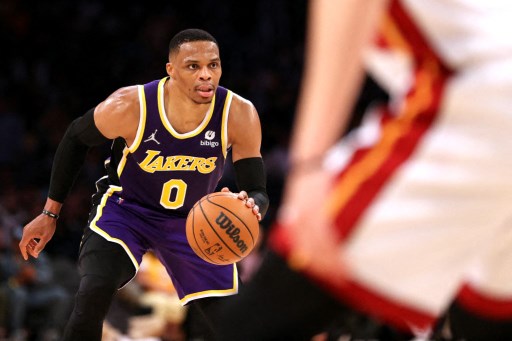 當初弄來「龜龜」威斯布魯克(Russell Westbrook),湖人迷就哀鴻遍野。法新社
