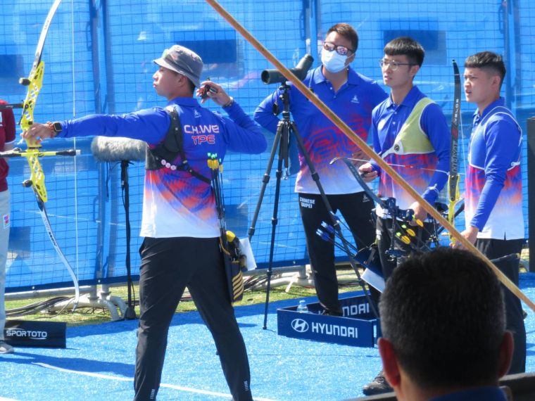 中華男子射箭隊在金牌戰表現神勇。射箭協會提供