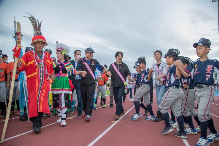 第27屆原棒協關懷盃棒球邀請賽今天(19日)在台東熱鬧開打。大會提供