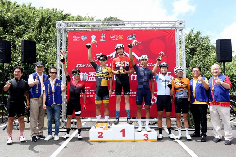 男子組頒獎。中華民國自行車騎士協會／提供。