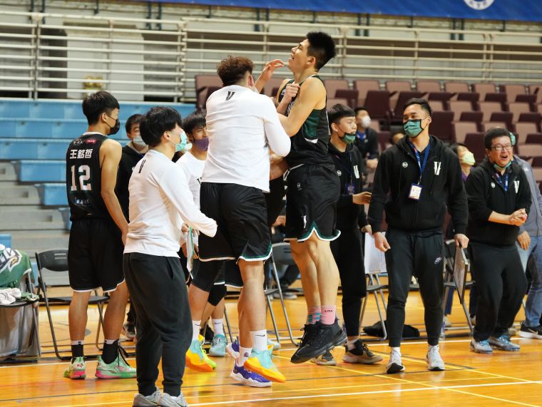 萬能兩分差奪勝。大會提供