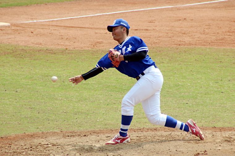 台體大投手林奕丞9局完投勝。