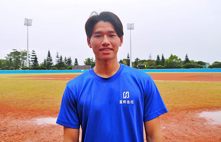 台體張豈豪「專打左投」,對右投還需要再改善。大專體總提供