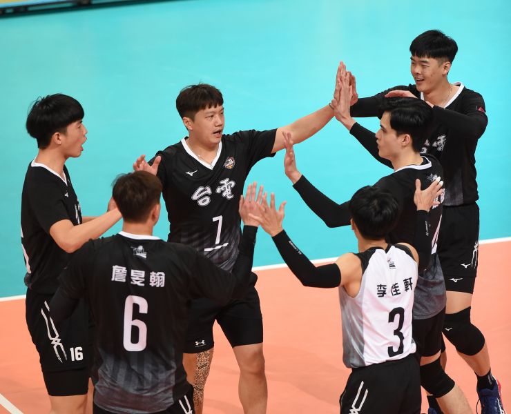 屏東台電開季五連勝。中華民國排球協會提供