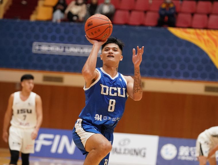 僑光科大劉佳沅全隊最高18分7籃板。大會提供