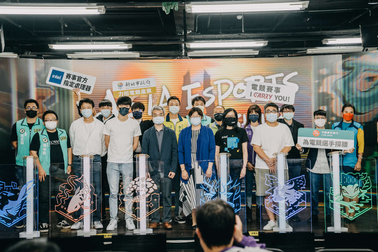 01 年度電競盛事 2022亞洲電子競技公開賽即將於七月正式開賽高達 310 萬的賽事總獎金再推新高度吸引超過 4000 名電競好手報名。官方提供
