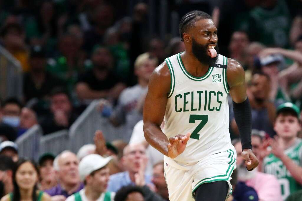 布朗(Jaylen Brown),全場17分,得分投射效率很糟。法新社