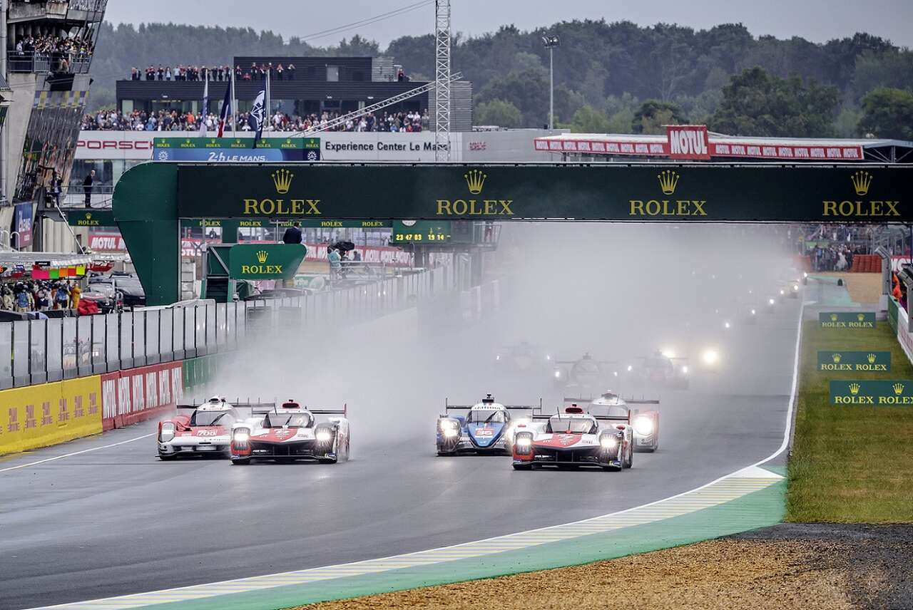 2021年第90屆利曼24小時耐力賽24 Hours of Le Mans將與經典勞力士24小時計時錶一同亮相開賽。官方提供