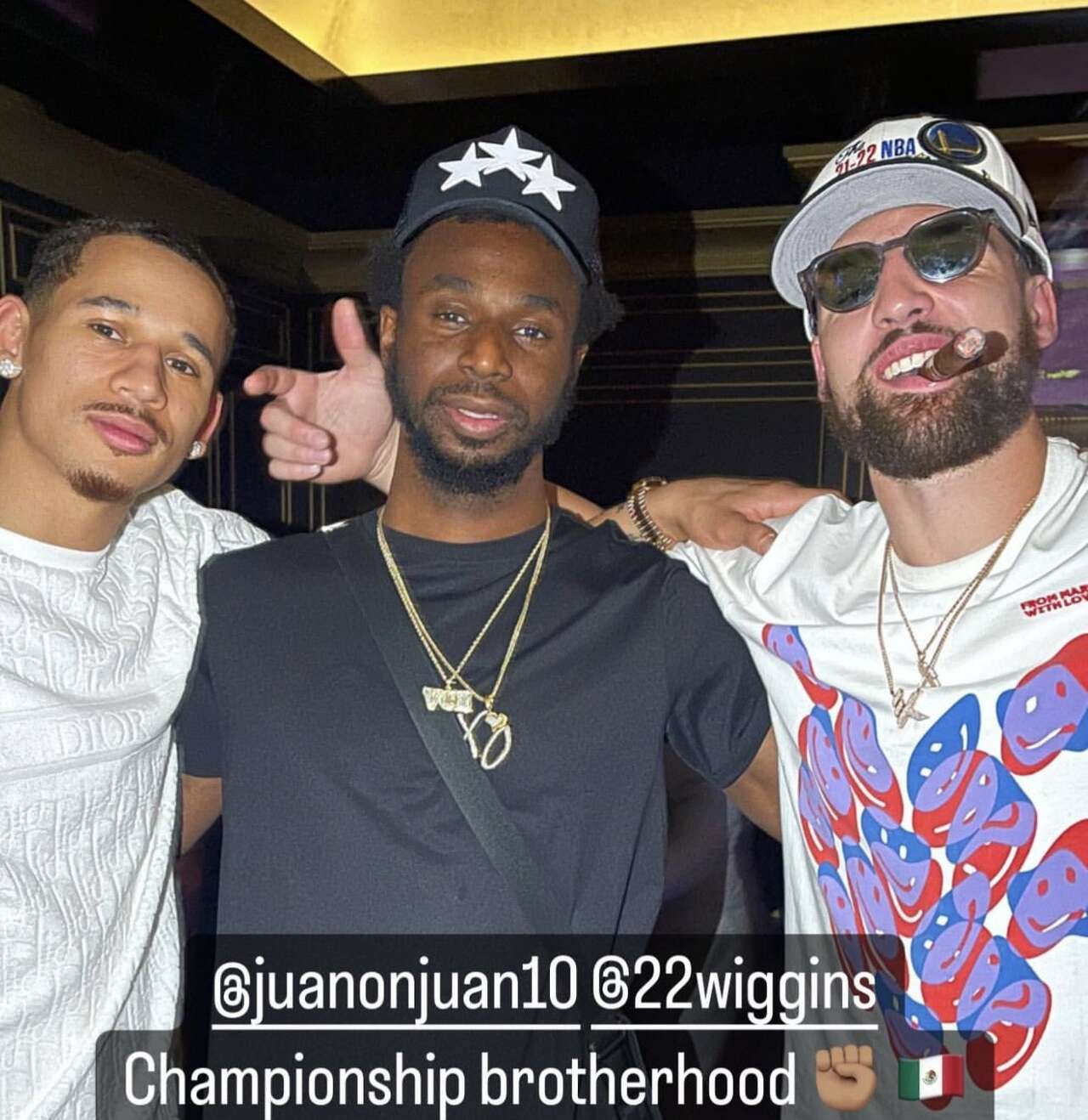 威金斯(Andrew Wiggins),近期他一張「臉懵」圖片在網路上瘋傳,引起球迷熱議。摘自推特