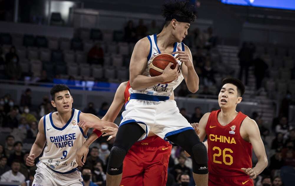 中華隊不敵中國。取自FIBA官網