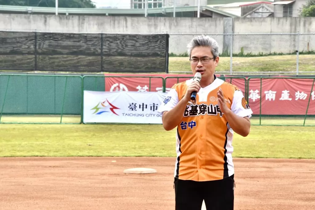 台中運動局長李昱叡催生台中國際壘球運動園區。（圖：台中運動局提供）