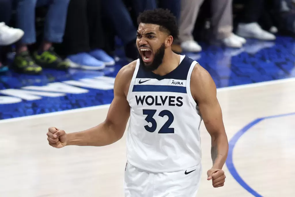 灰狼將把當家中鋒唐斯（Karl-Anthony Towns）交易至紐約尼克。法新社