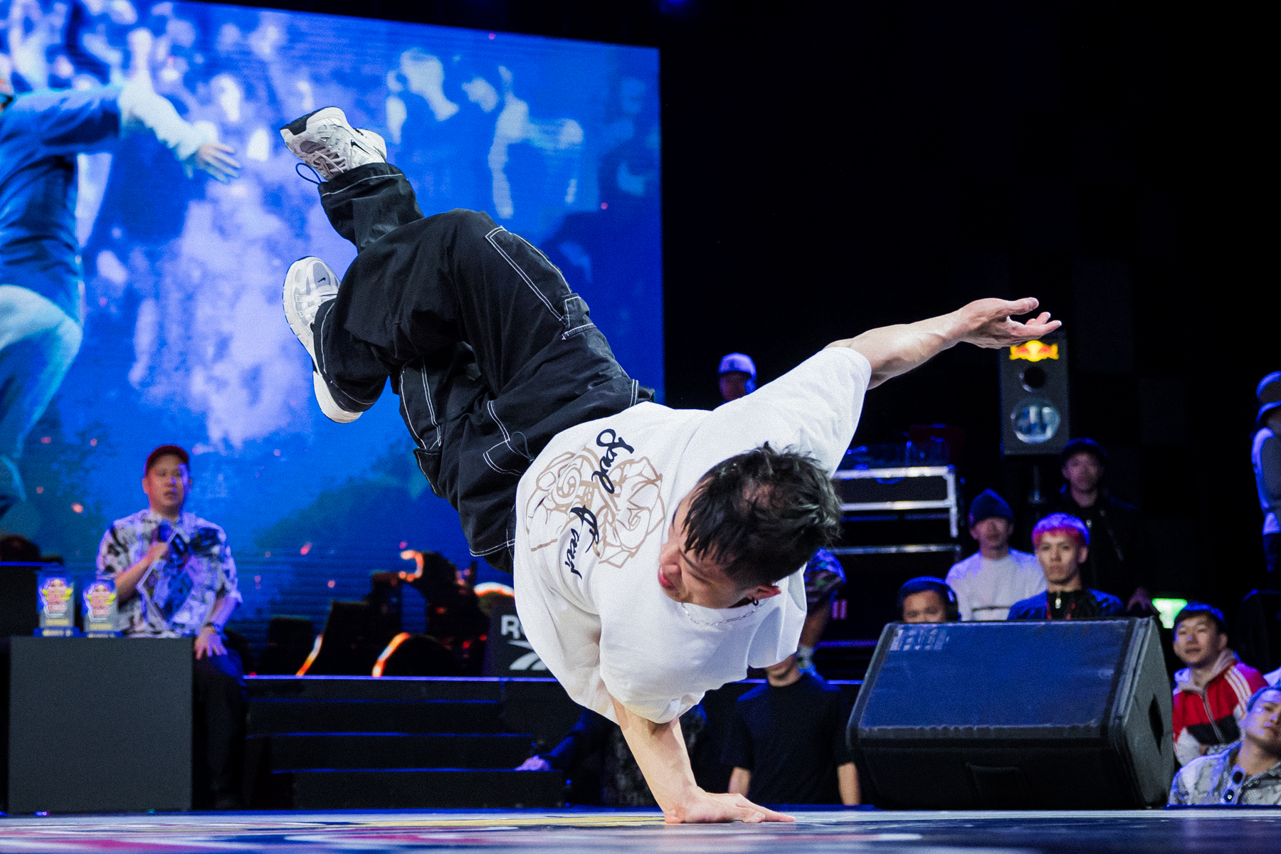 B-Boy Sprite 在冠軍戰對上在四強戰擊敗去年冠軍的 B-Boy Lian，兩人激戰將活動現場帶到最高潮。Red Bull提供