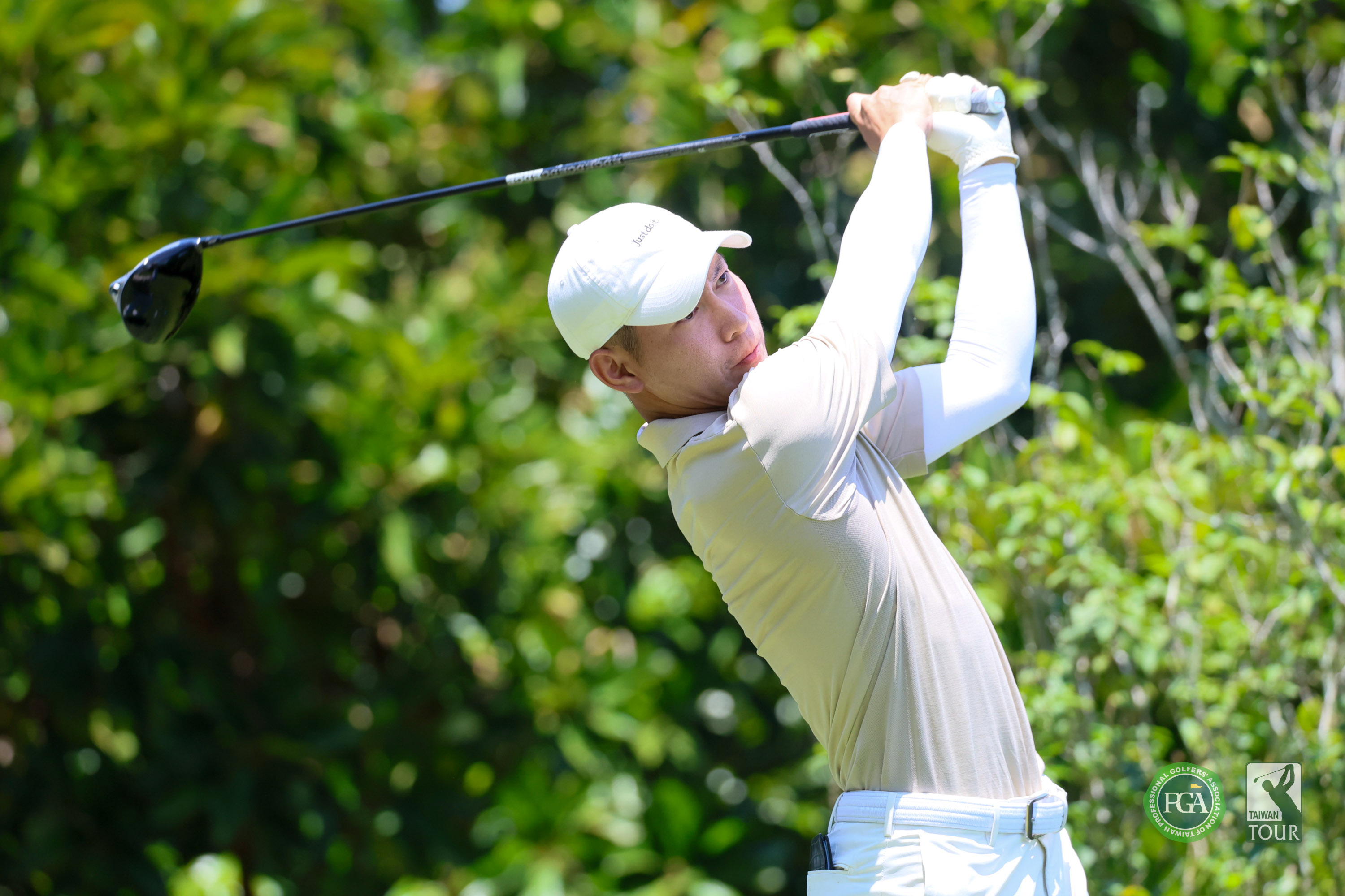 第一回合林遠惟後九洞打出29桿成績以總桿數66桿-6獨居領先。Tpga／林聖凱攝影
