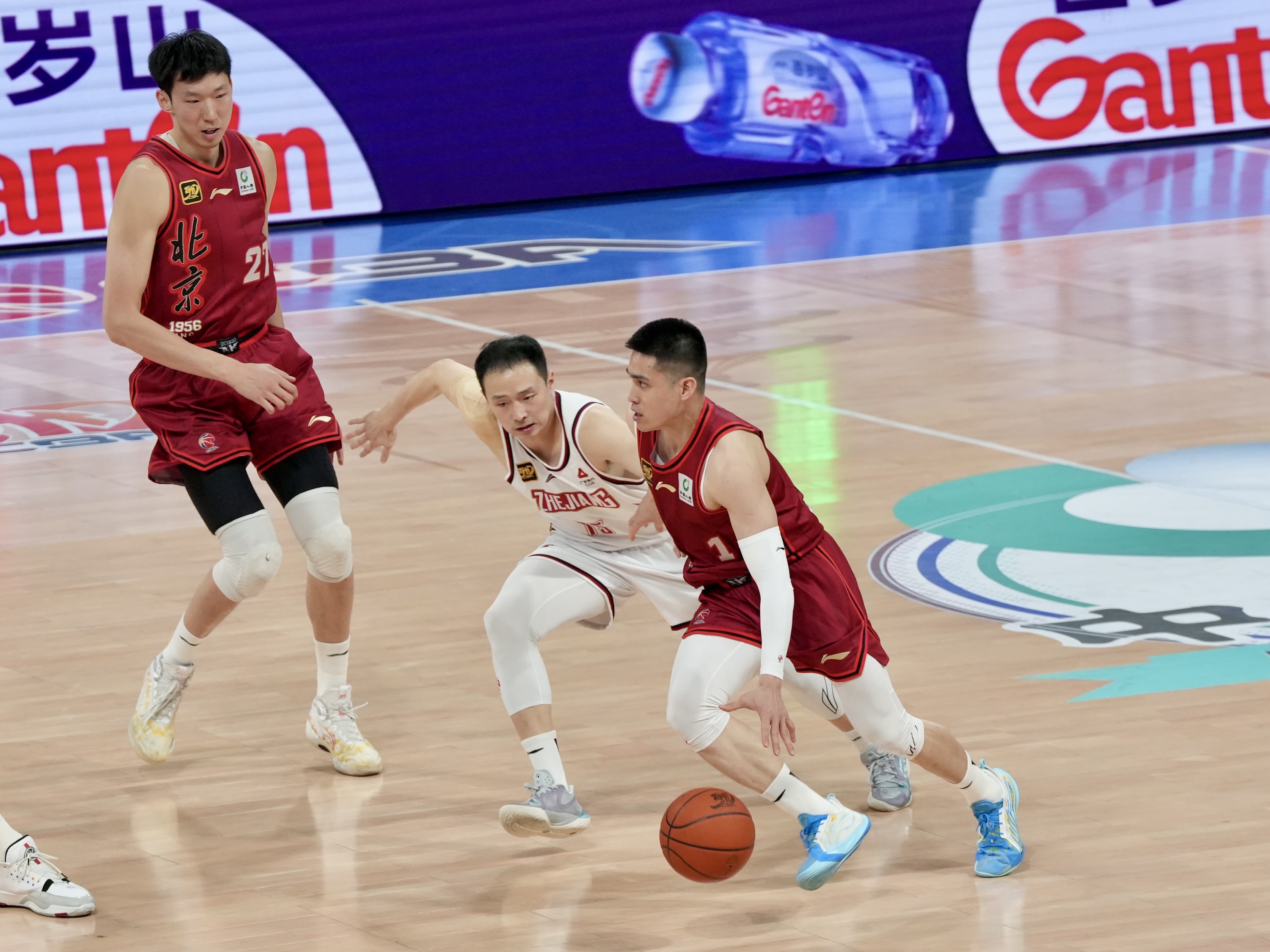 陳盈駿本季例行賽出賽33場，獲選例行賽第二陣容。中華文化教育暨體育交流促進會提供