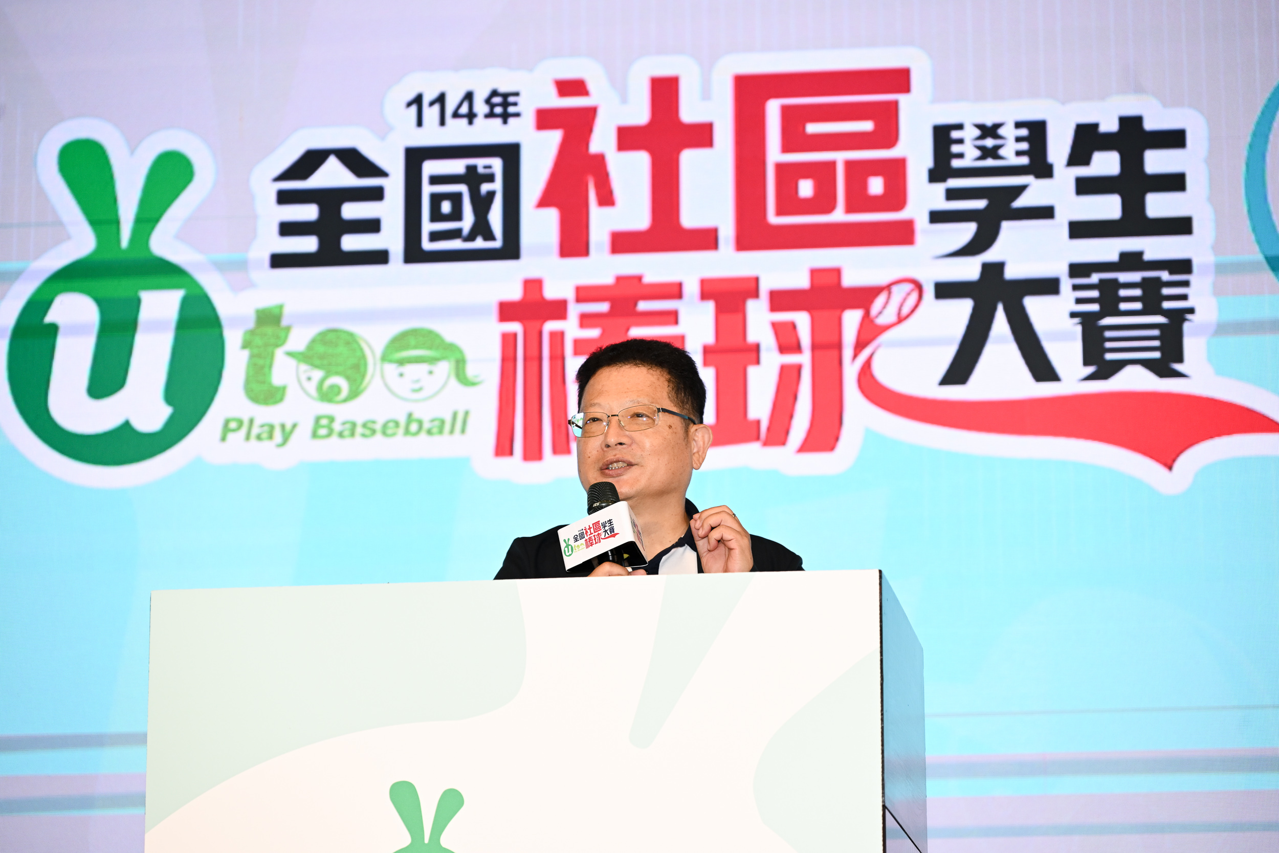 台灣世界少棒聯盟黃英華理事長期許社區棒球參加隊伍能持續成長。台灣世界少棒聯盟提供