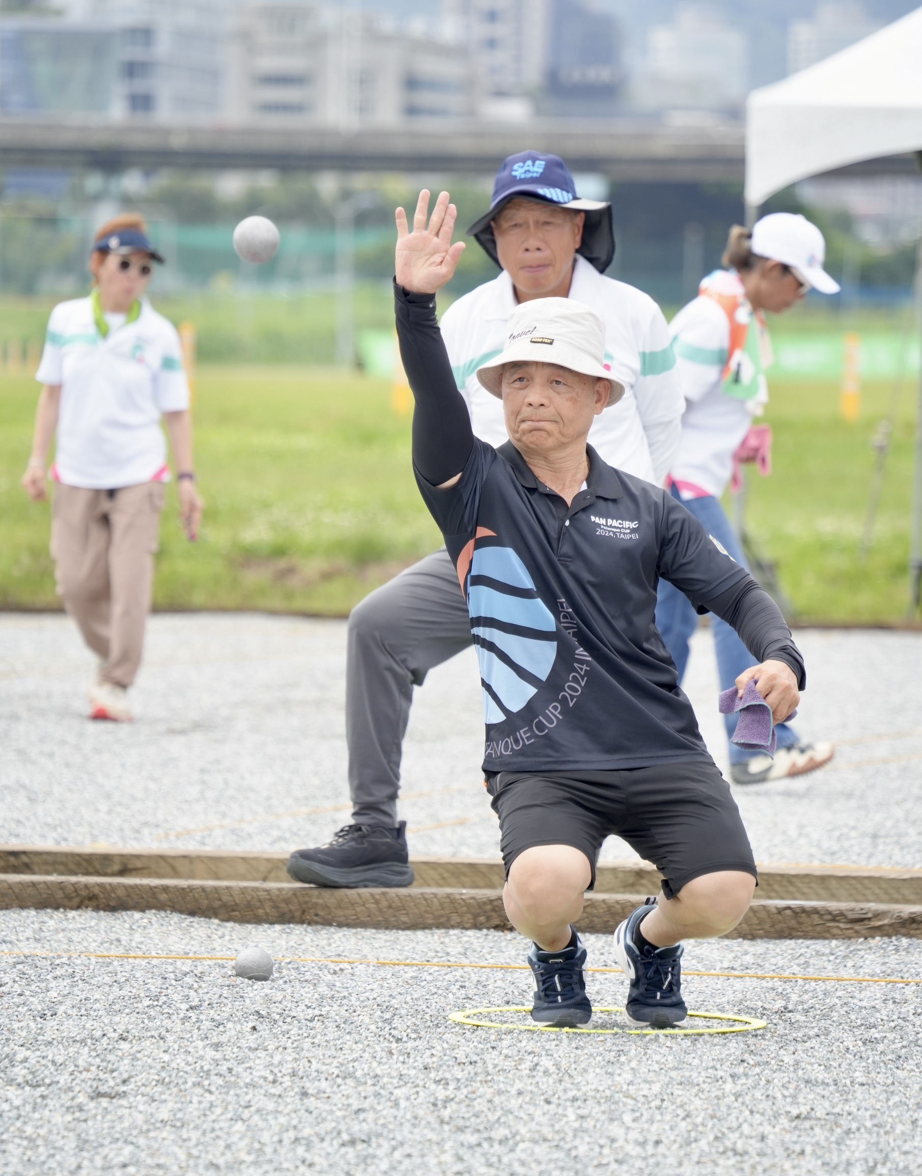 法式滾球70歲以上級黃進春。大會提供