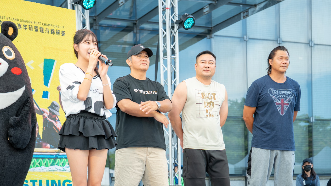 高人氣韓國啦啦隊女神安芝儇出席開幕活動。高雄市運發局提供