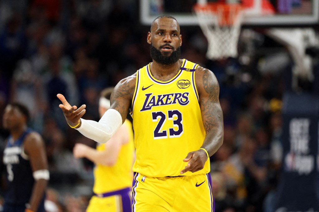 湖人當家球星詹姆斯(LeBron James)入選年度最佳第二隊,這是他自2004-05年賽季以來連續21次入選最佳陣容。法新社