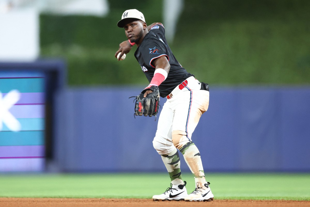 MLB》太虐心！　馬林魚菜鳥單場3失誤平紀錄「守到哭出來」
