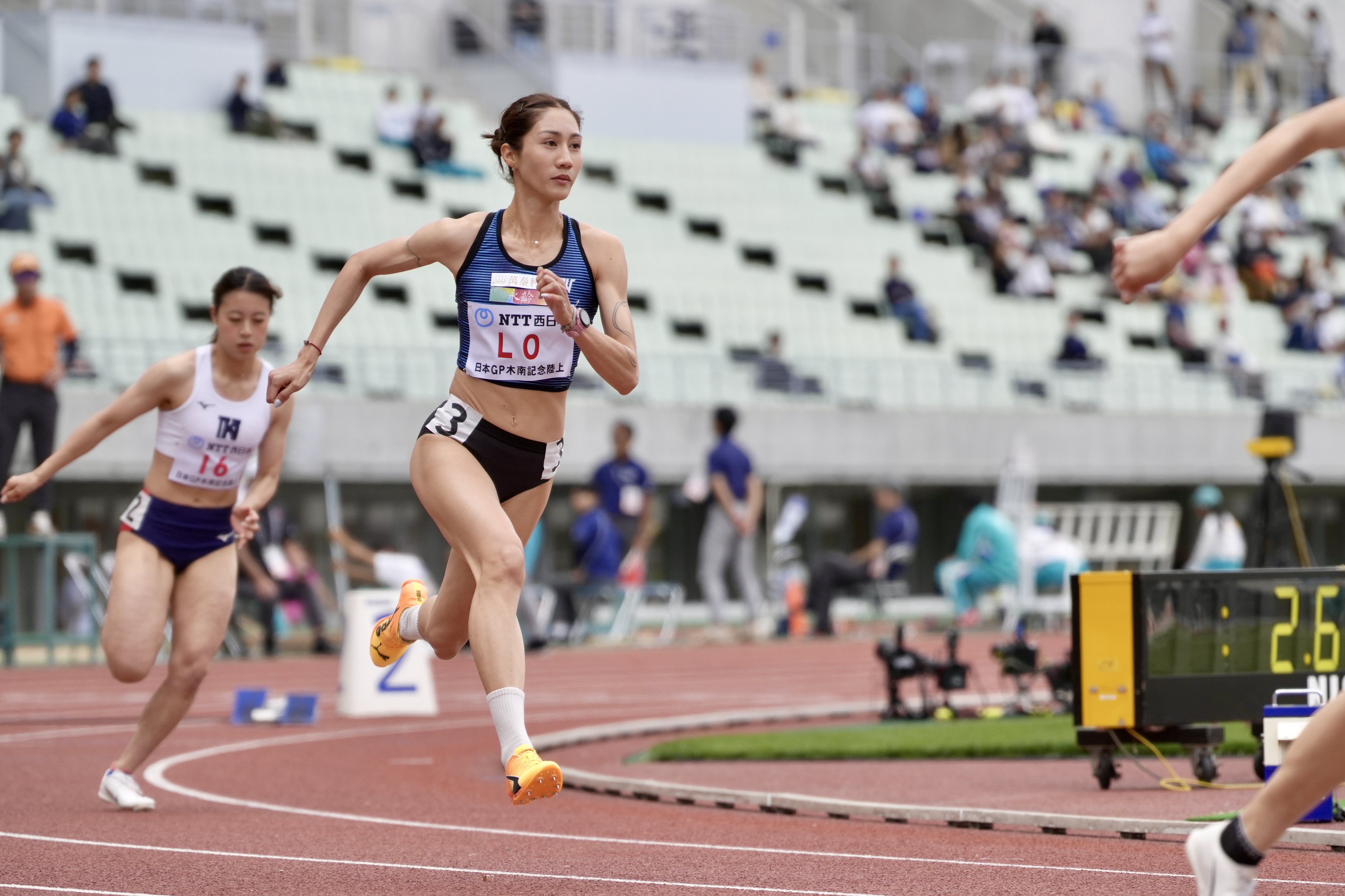 跨欄女神羅佩琳參加大阪賽事。查爾斯運動行銷提供