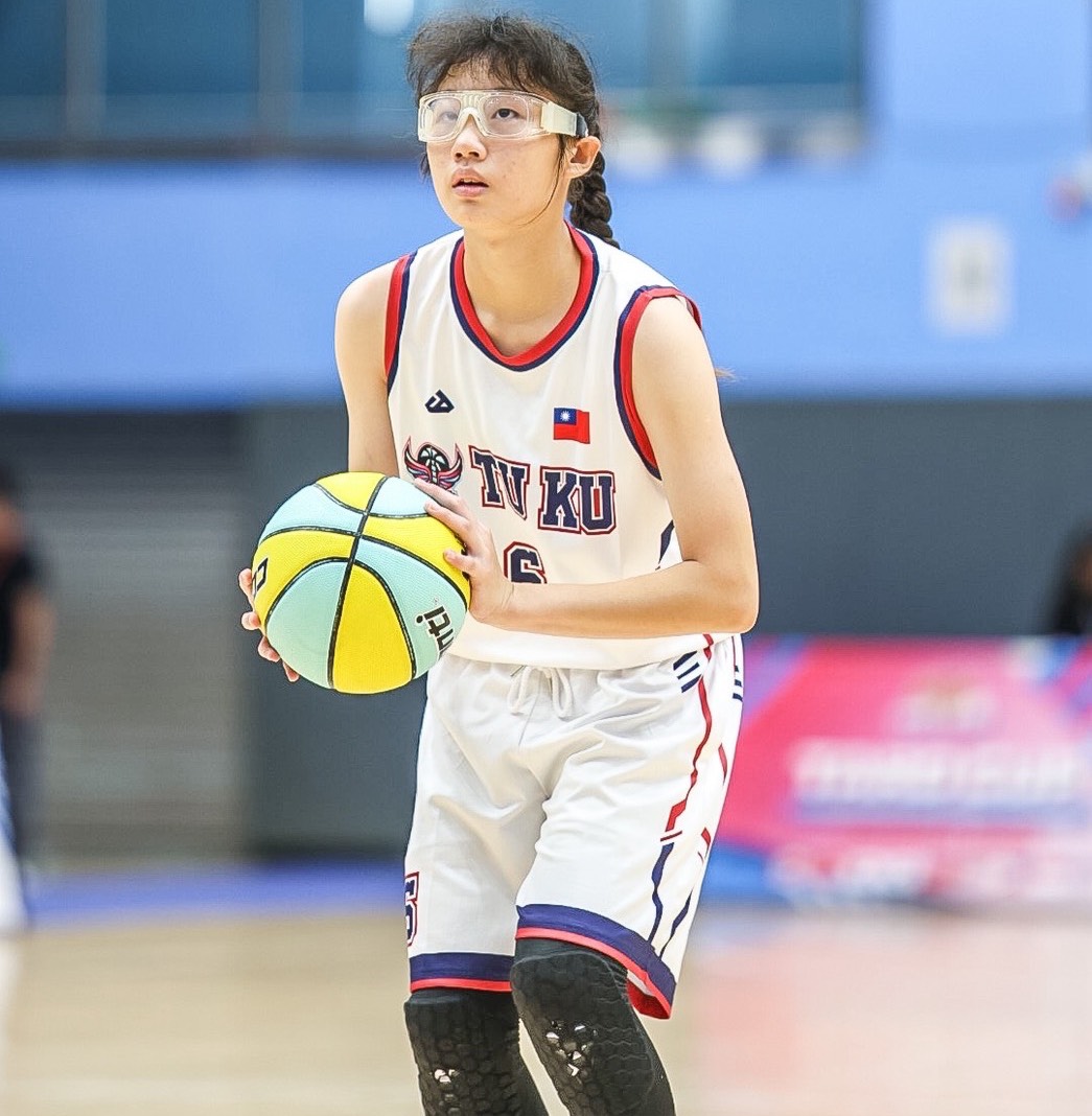土庫李佩容9分及籃板抄截各4。大會提供