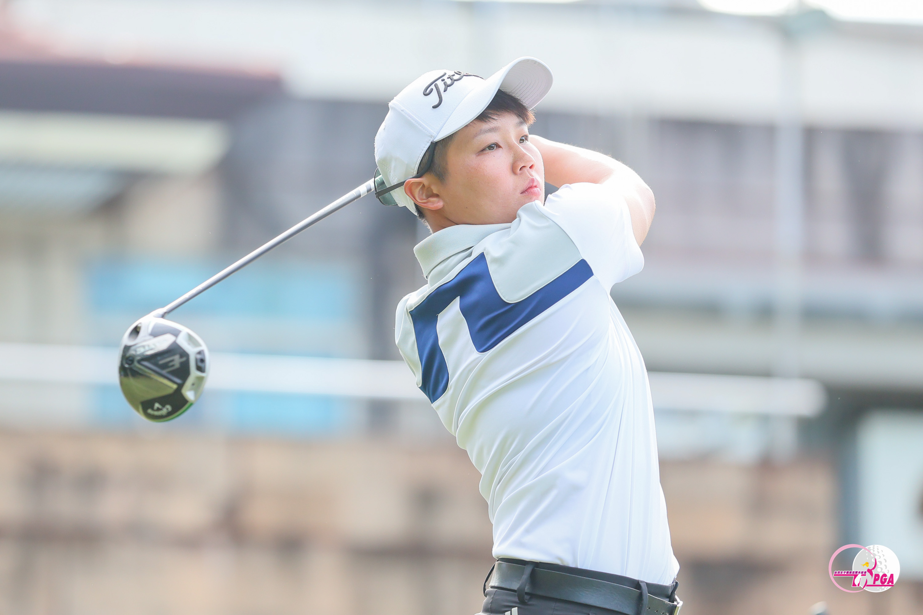 賴怡廷以兩回合總桿140桿-4躍居並列領先。Tlpga／葉勇宏攝