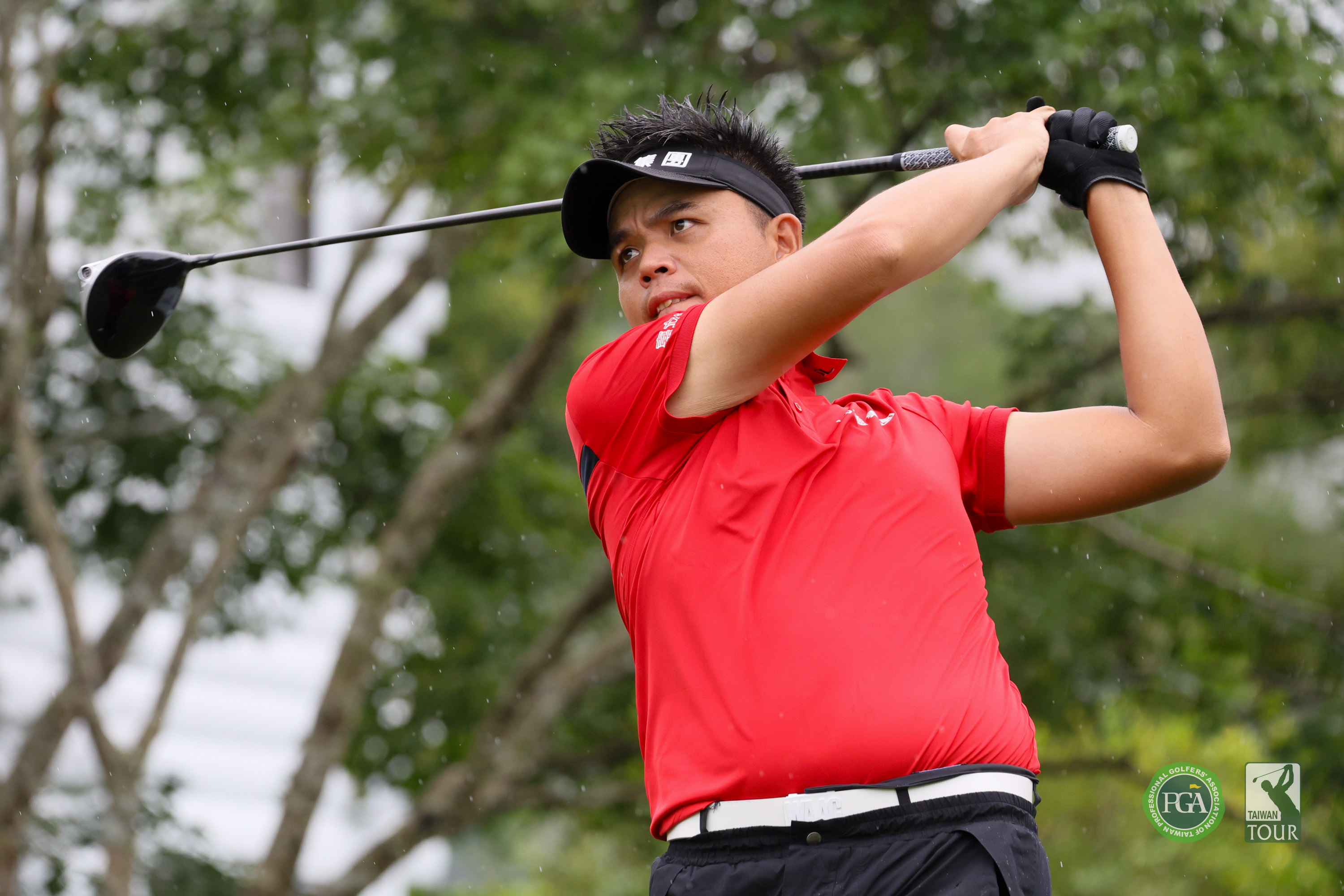洪健堯首回合以65桿-7獨居領先位置。Tpga/林聖凱攝影