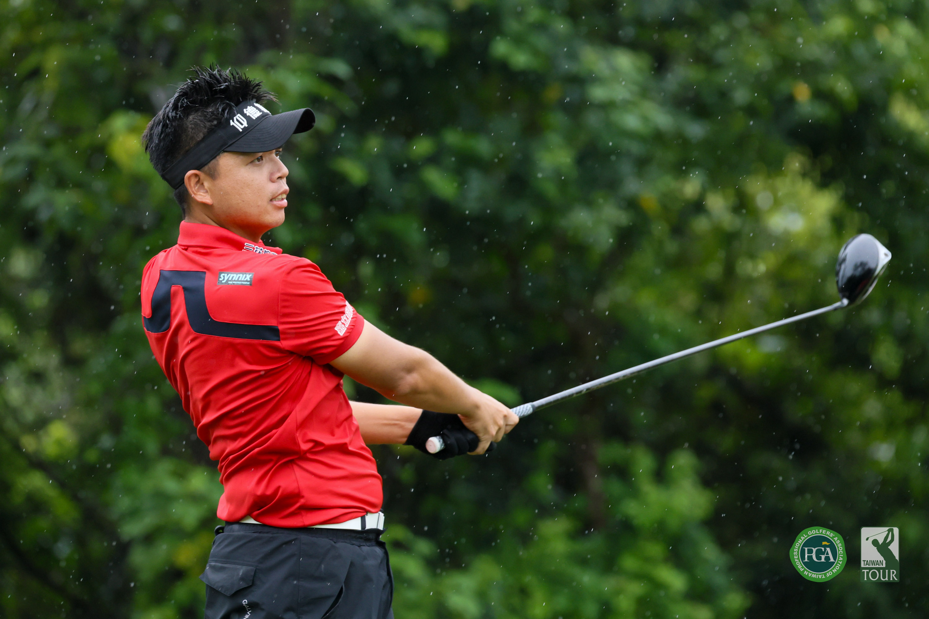洪健堯首回合以65桿-7獨居領先位置。Tpga／林聖凱攝影 