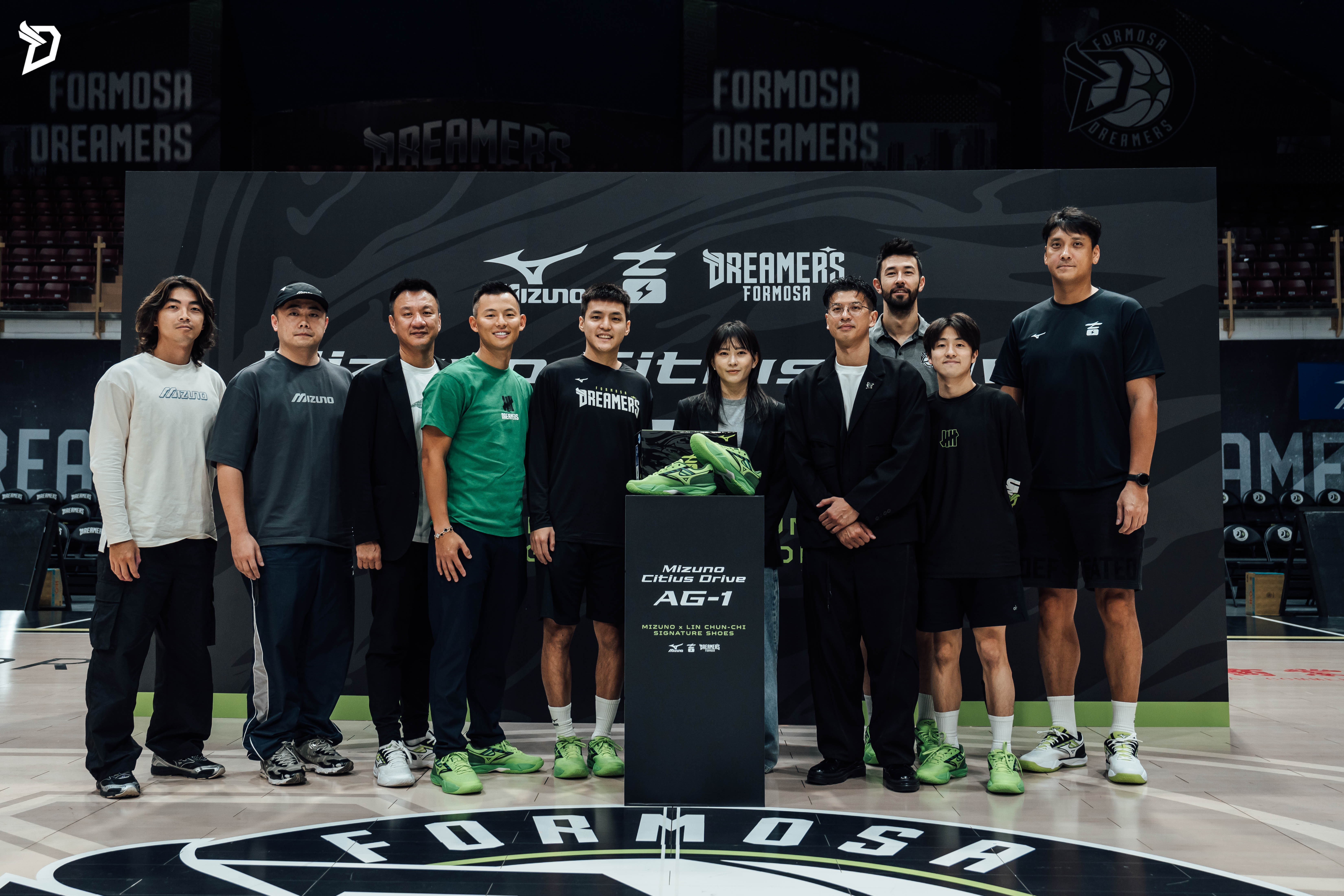 福爾摩沙夢想家與 Mizuno 30日正式發表台灣職籃球員林俊吉的首款簽名鞋Mizuno Citius Drive Ag1,宣告台灣籃球再創歷史新頁。官方提供