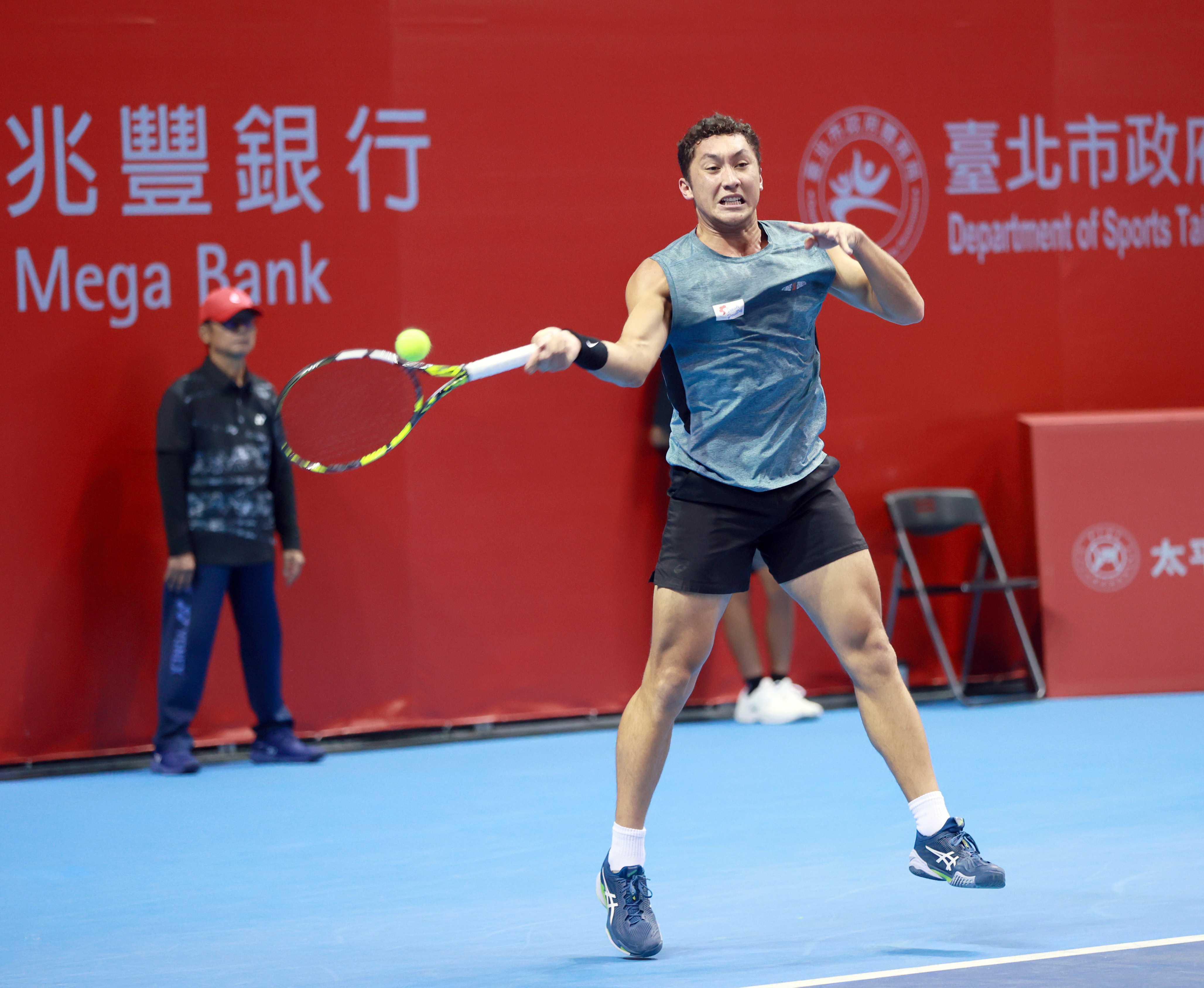 澳洲第五種子James Mccabe三盤逆轉勝出。海碩整合行銷提供