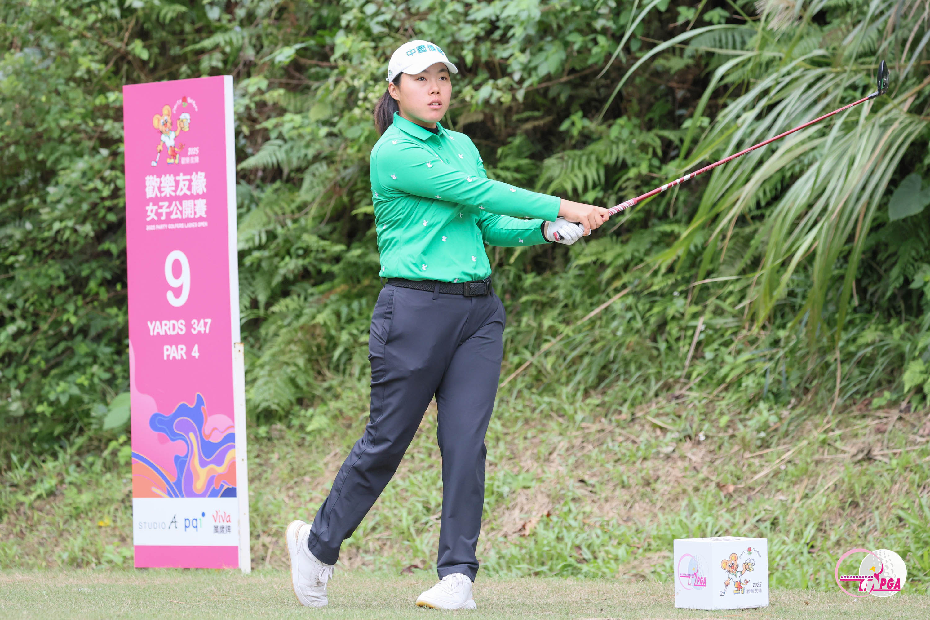 安禾佑首回合打出低於標準桿4桿的68桿領先群雌。Tlpga/葉勇宏攝