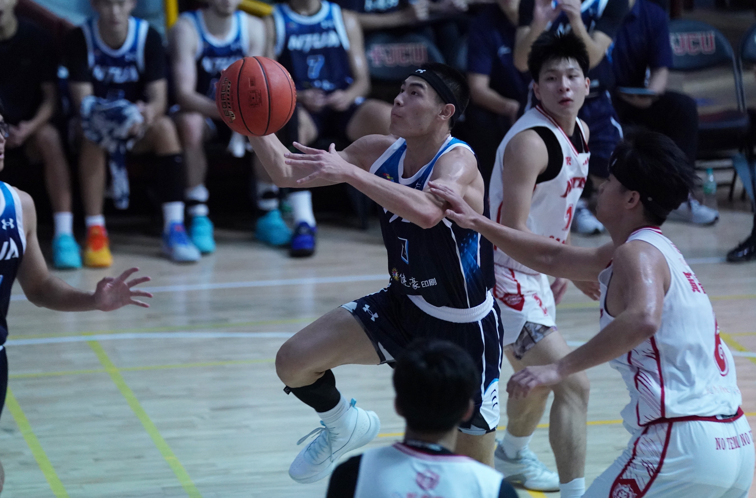 臺灣藝大 徐堂琪攻下全隊最高27分並抓下9籃板。大專體總提供