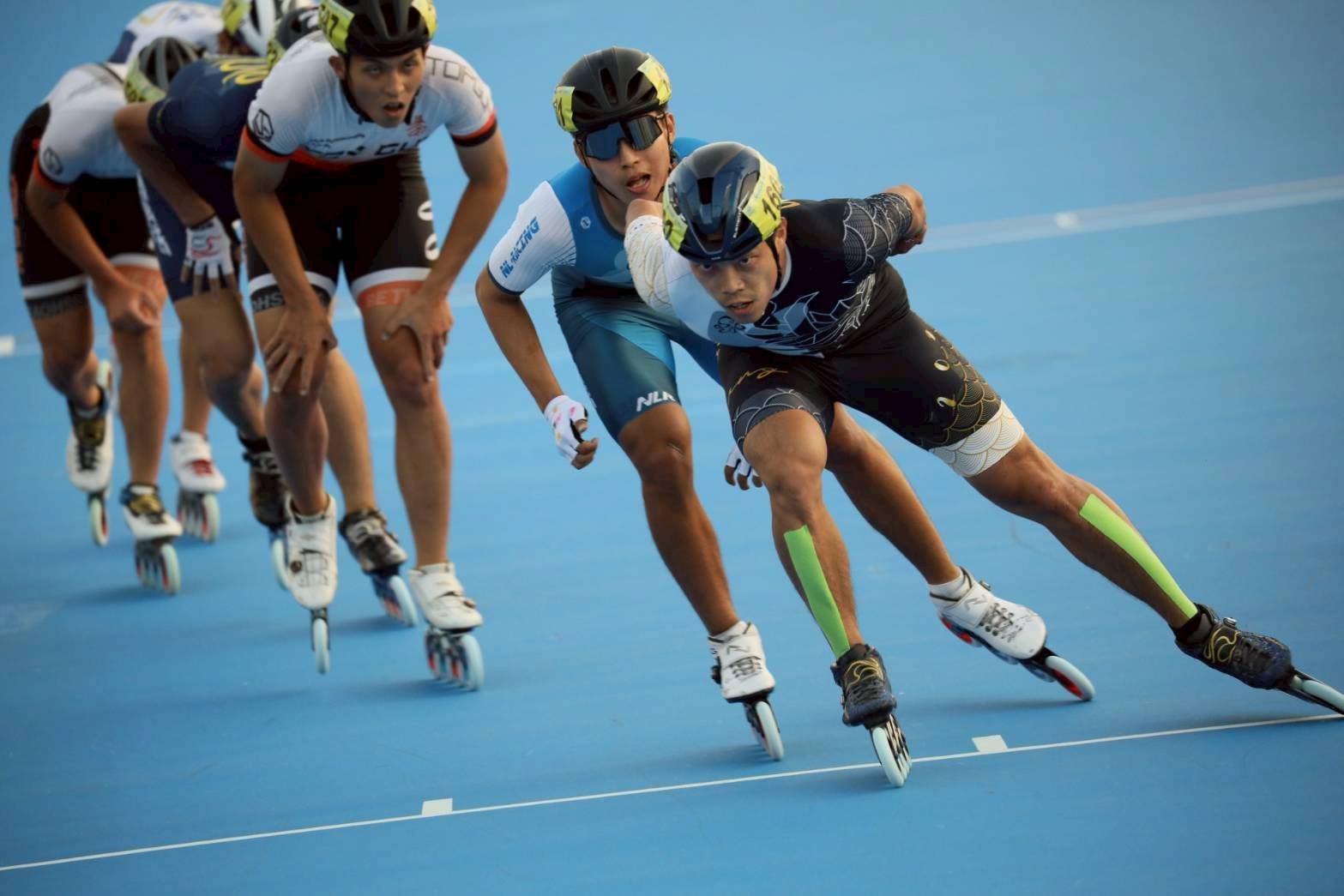 30歲老將趙祖政(右1)今為25年選手生涯畫下終點。中華民國滑輪溜冰協會