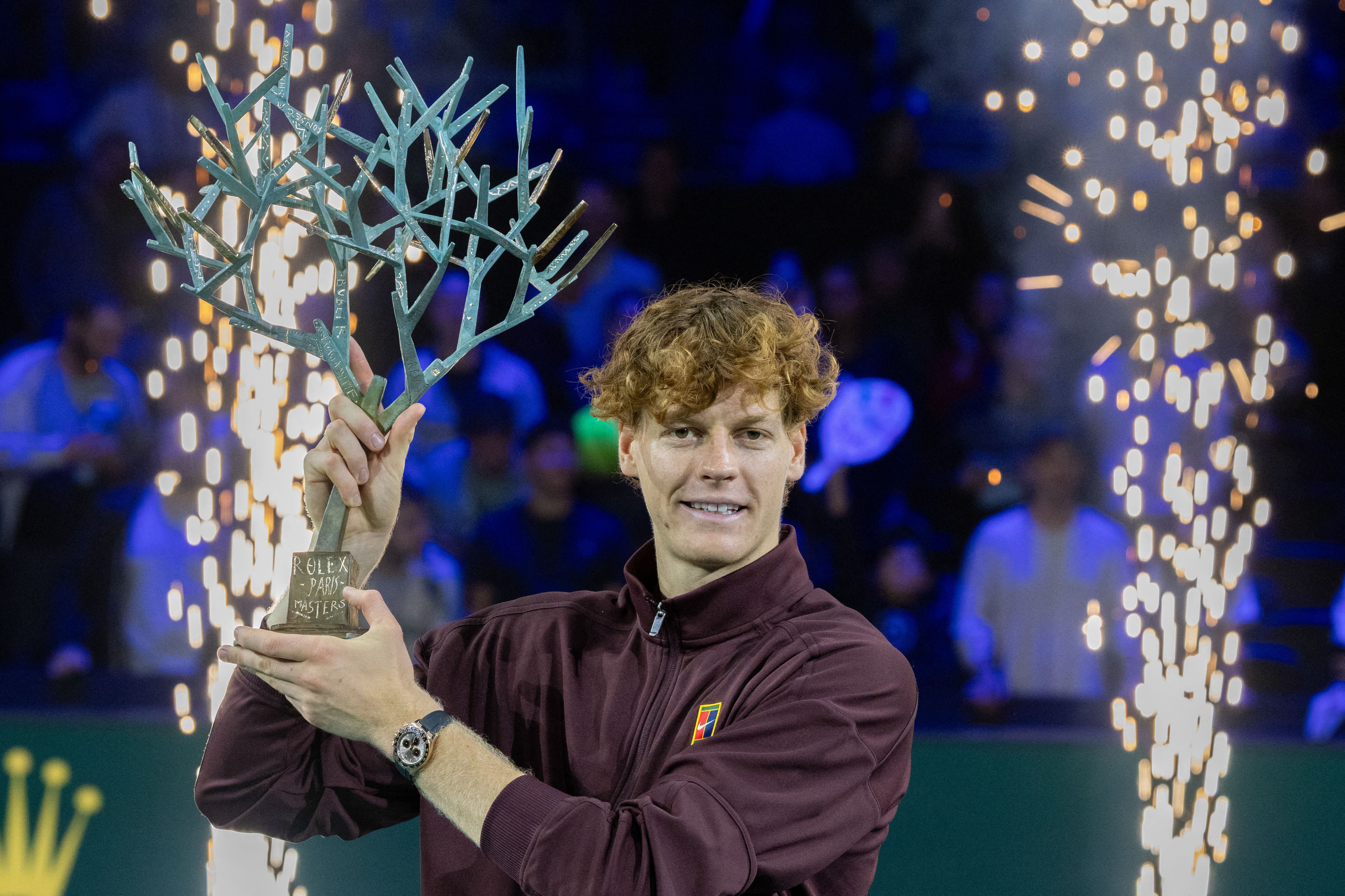 辛納在巴黎大師賽奪下冠軍又重返世界球王寶座。法新社