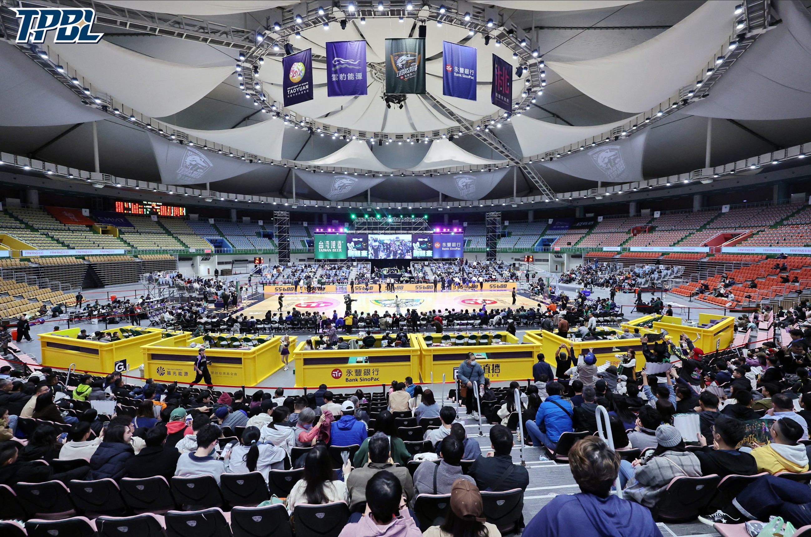 桃園巨蛋周三球迷進場共2933人。TPBL提供