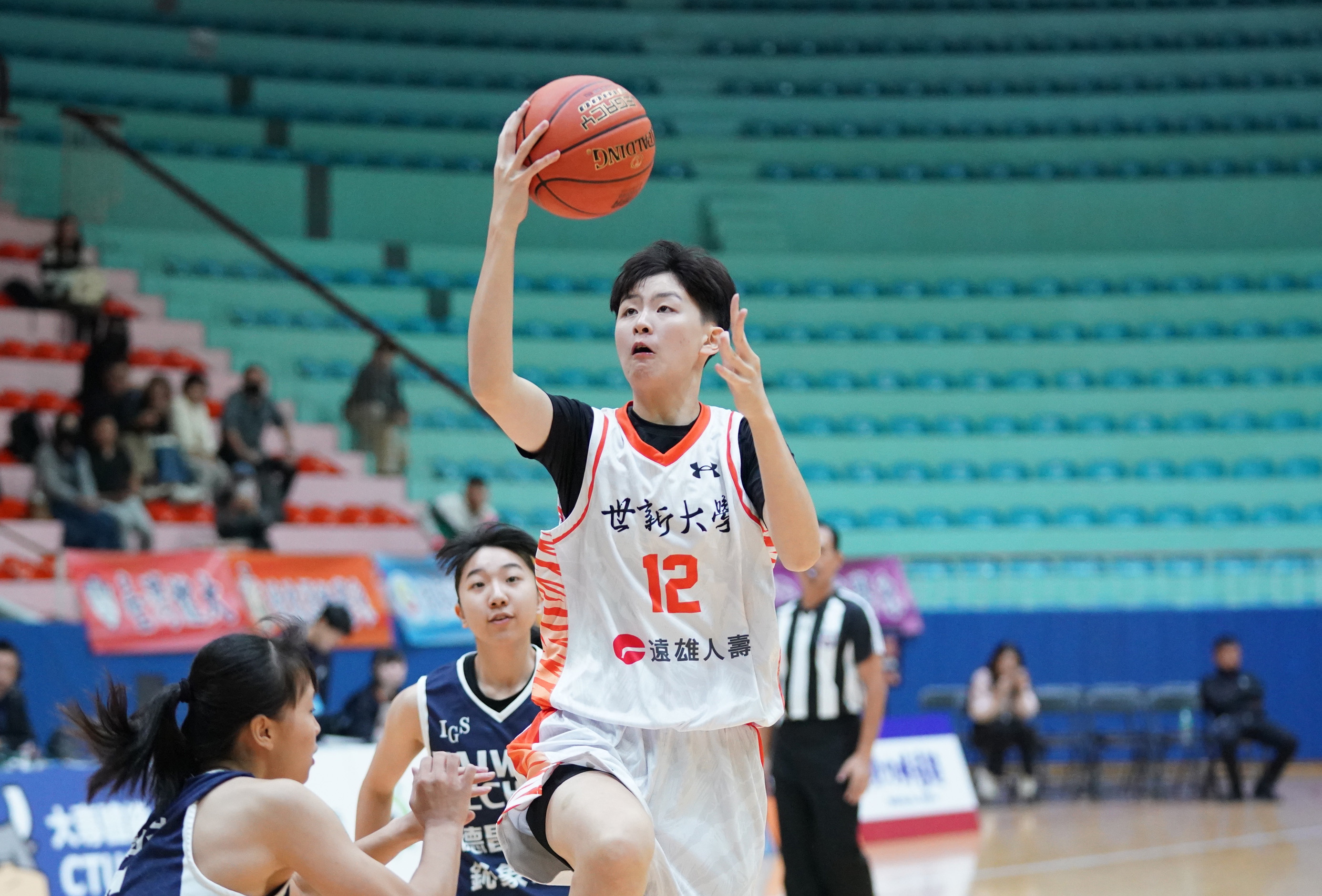 世新大學游沁樺。大專體緦提供