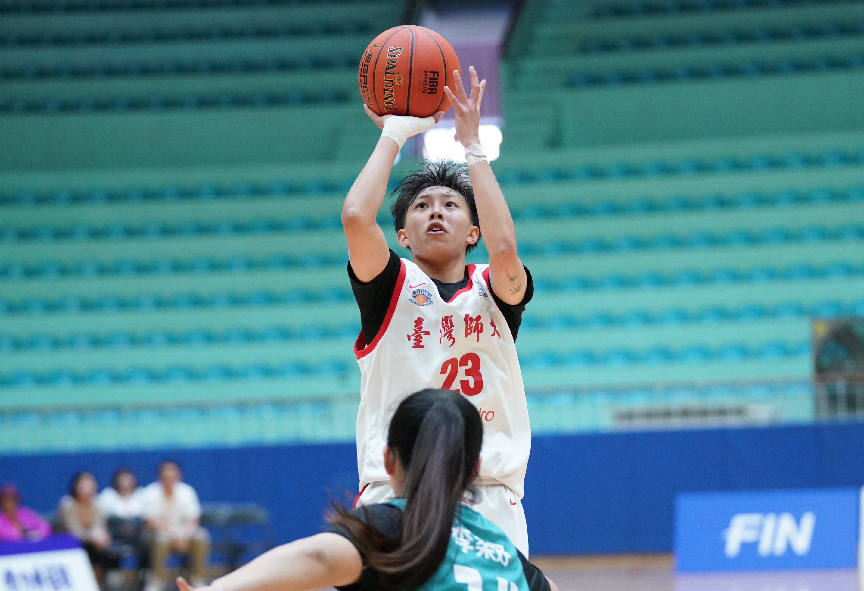 臺灣師大張聿嵐打出17分15籃板雙十表現外帶5助攻4抄截。大專體總提供