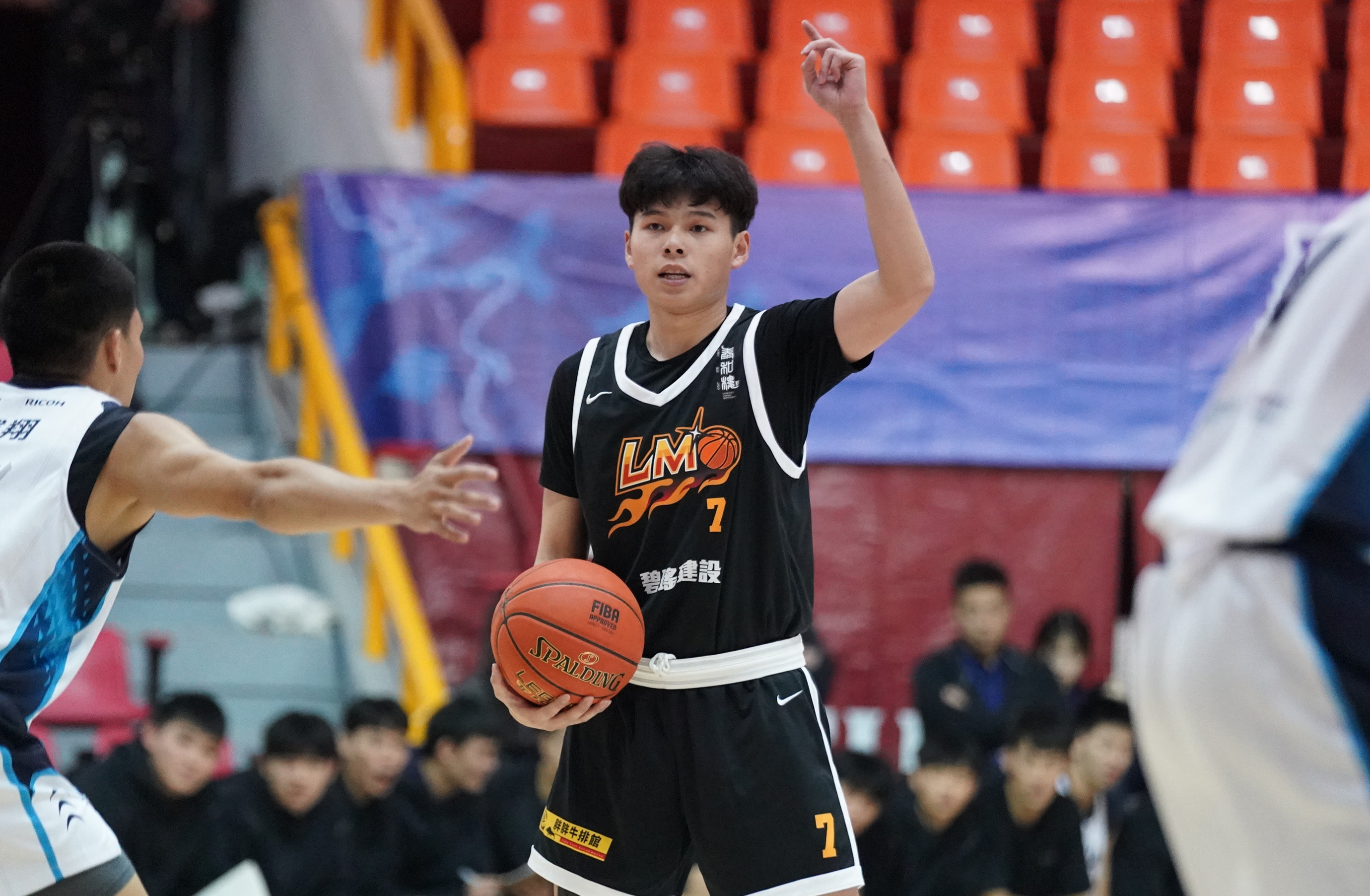 黎明學院謝侄豈攻下全隊最高25分。大專體總提供