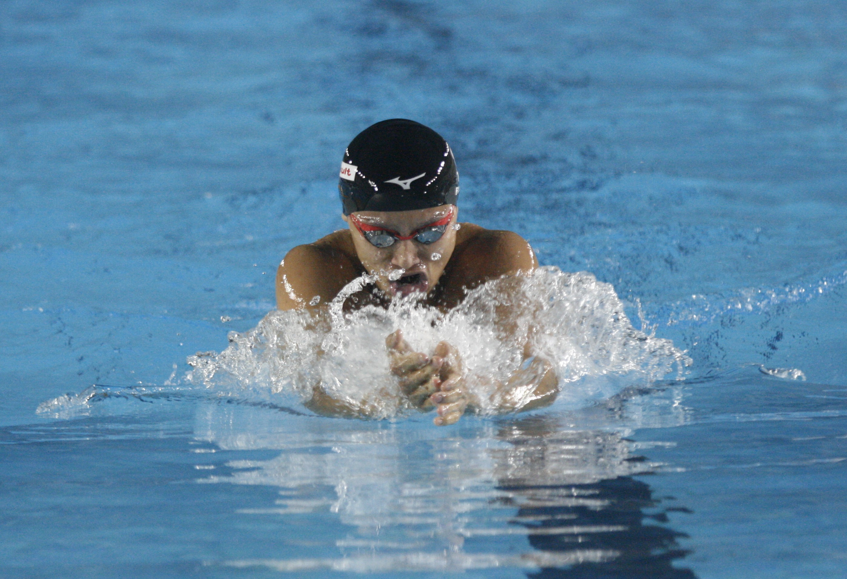 傅堃銘在男子200混首度打敗學長王星皓。泳協提供