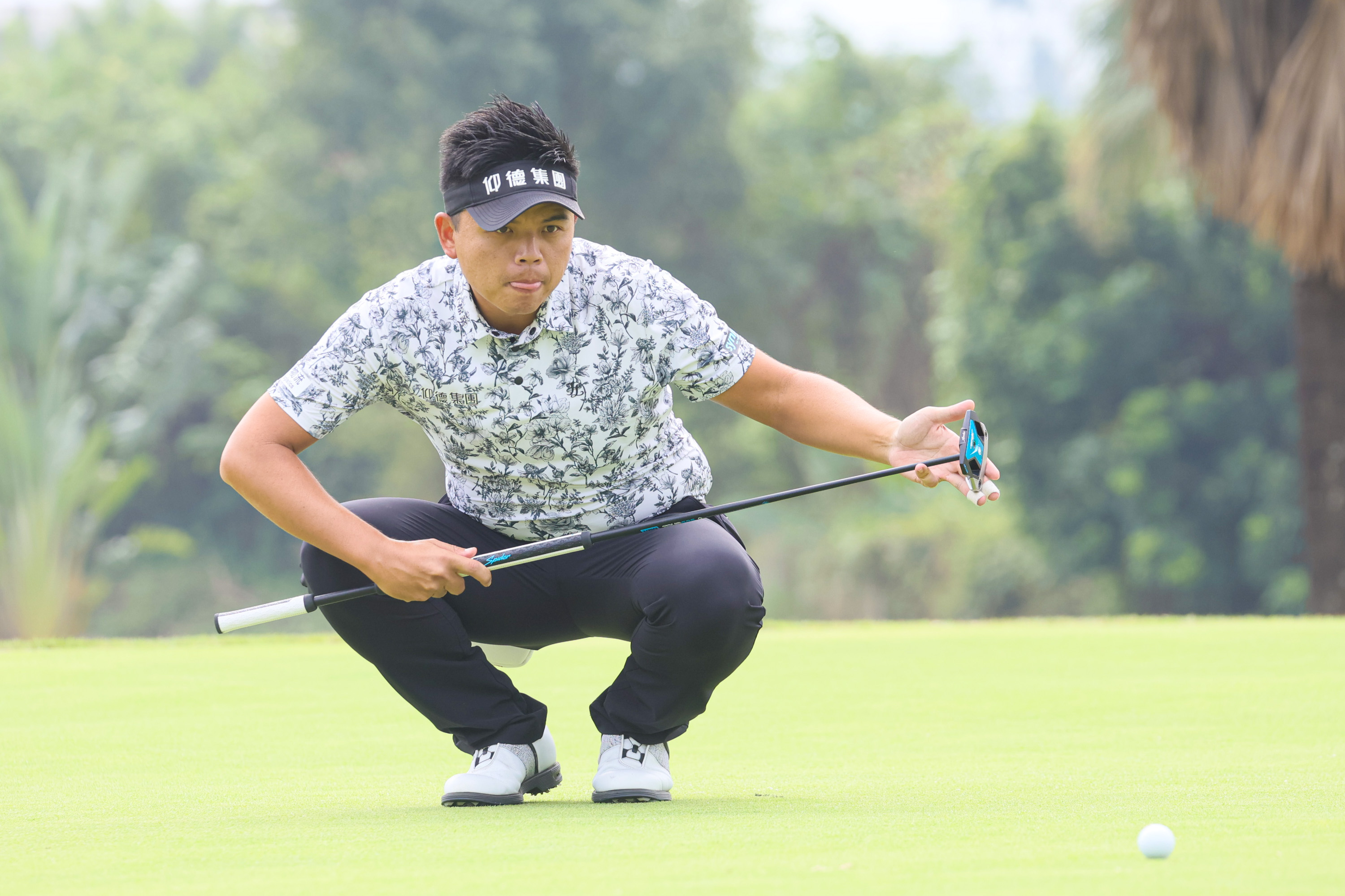 杭州亞運銅牌洪健堯以66桿-6暫並列第二。KBS公開賽提供