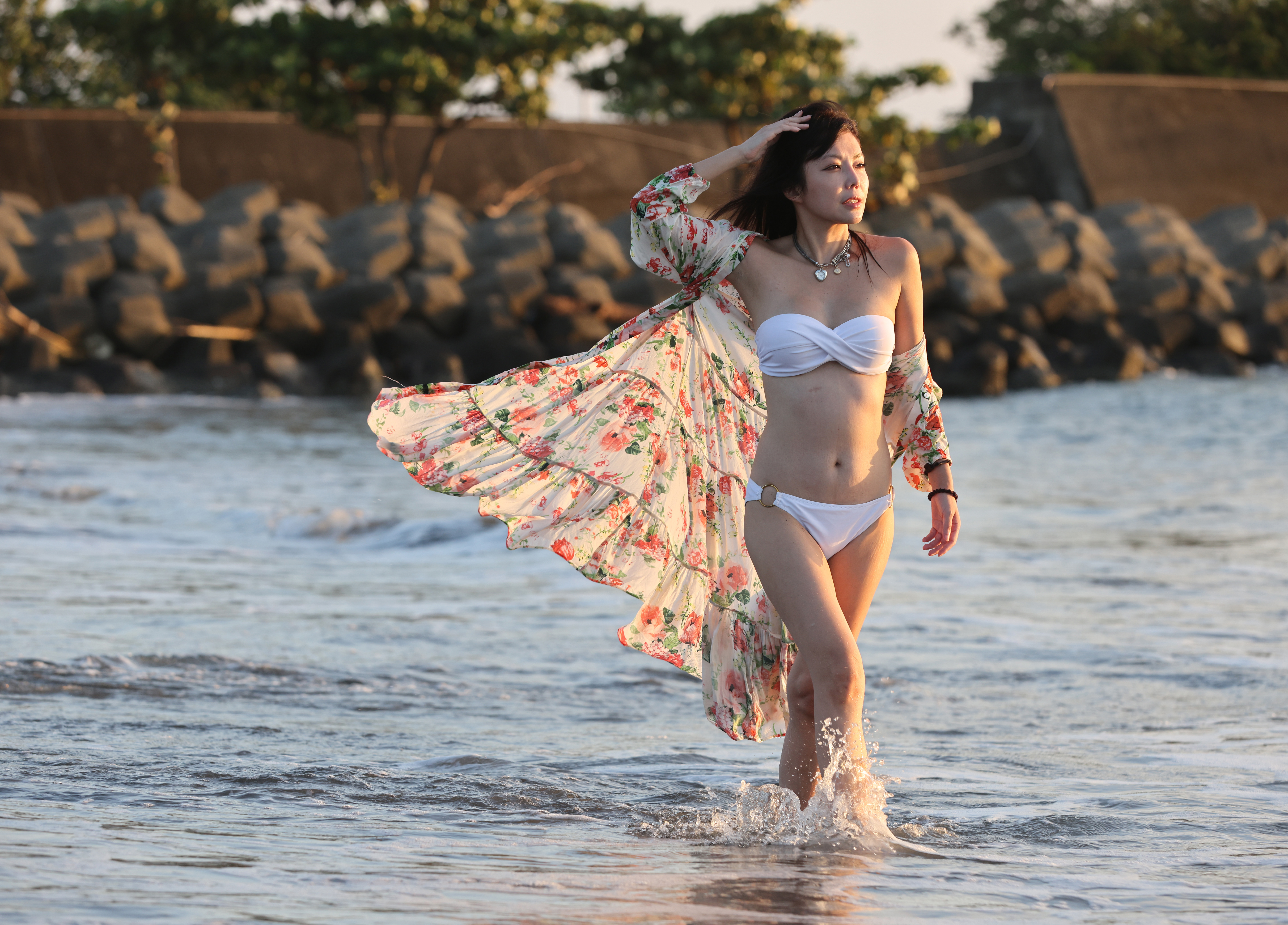 在海邊走走非常療癒,讓人身心舒暢。特約記者郭運復攝影